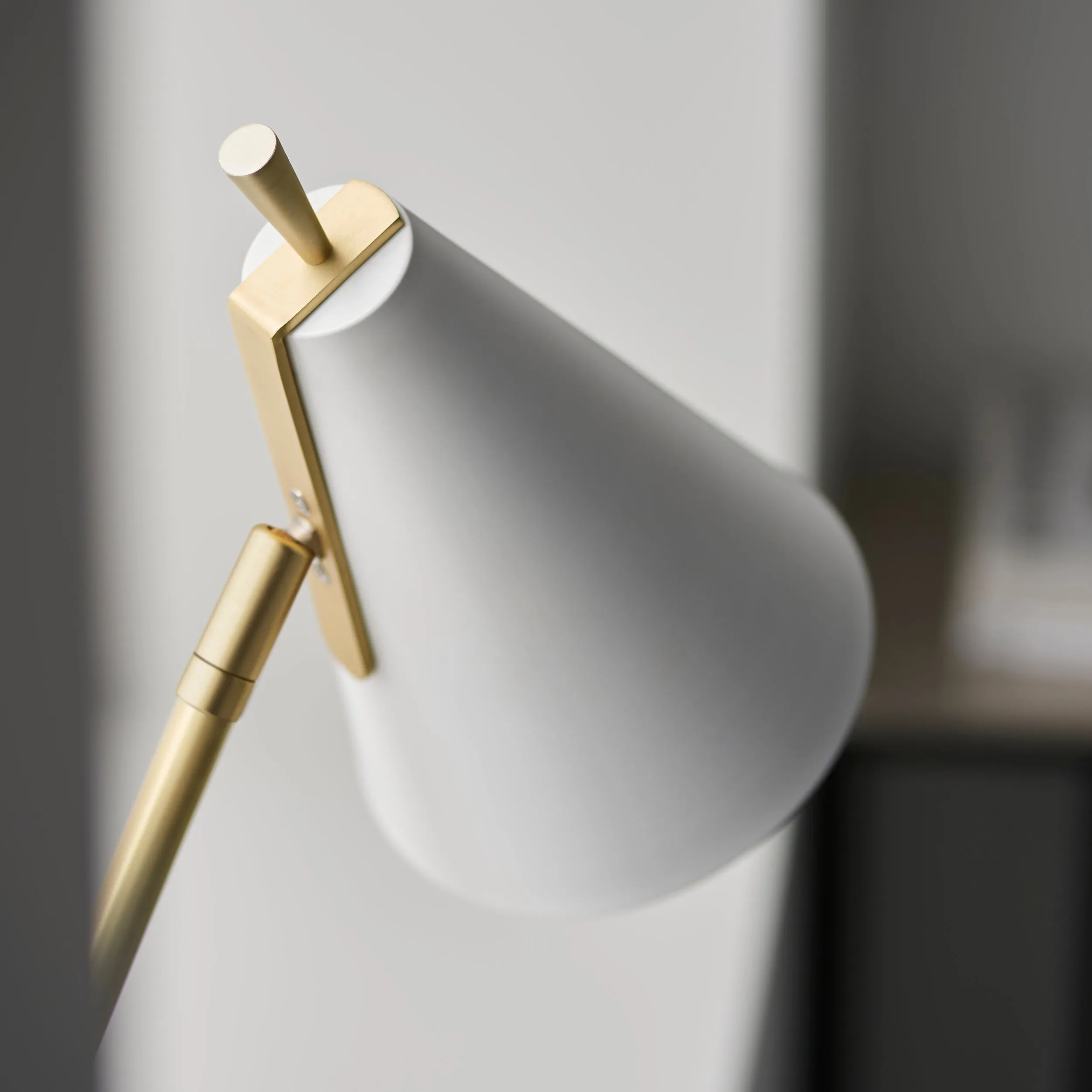 Amos Bachelor Table Lamp Satin Brass & White