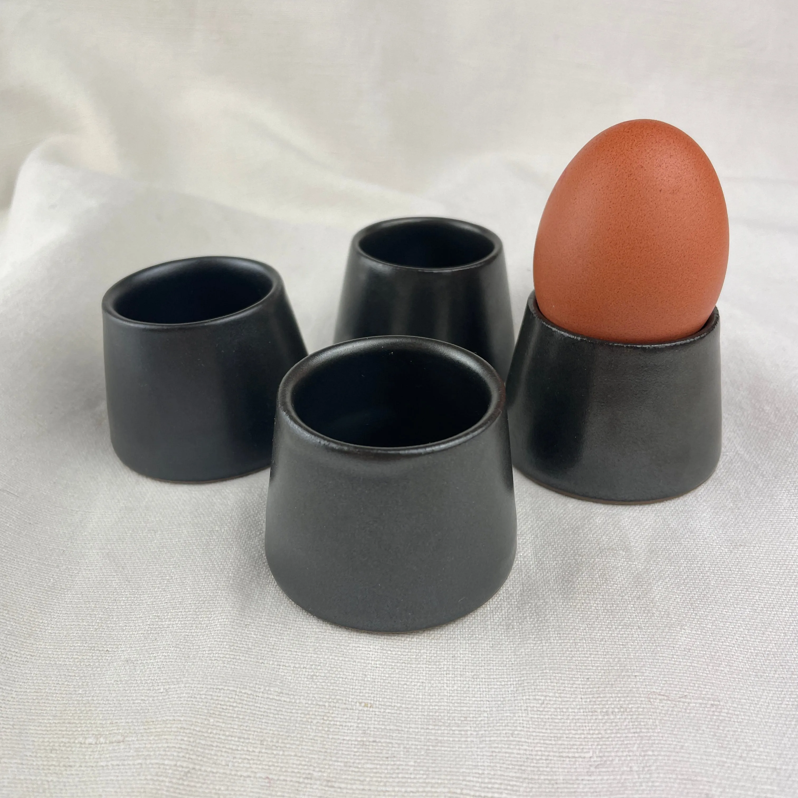 ANDAA Minimalist Stoneware Conical Egg Cup