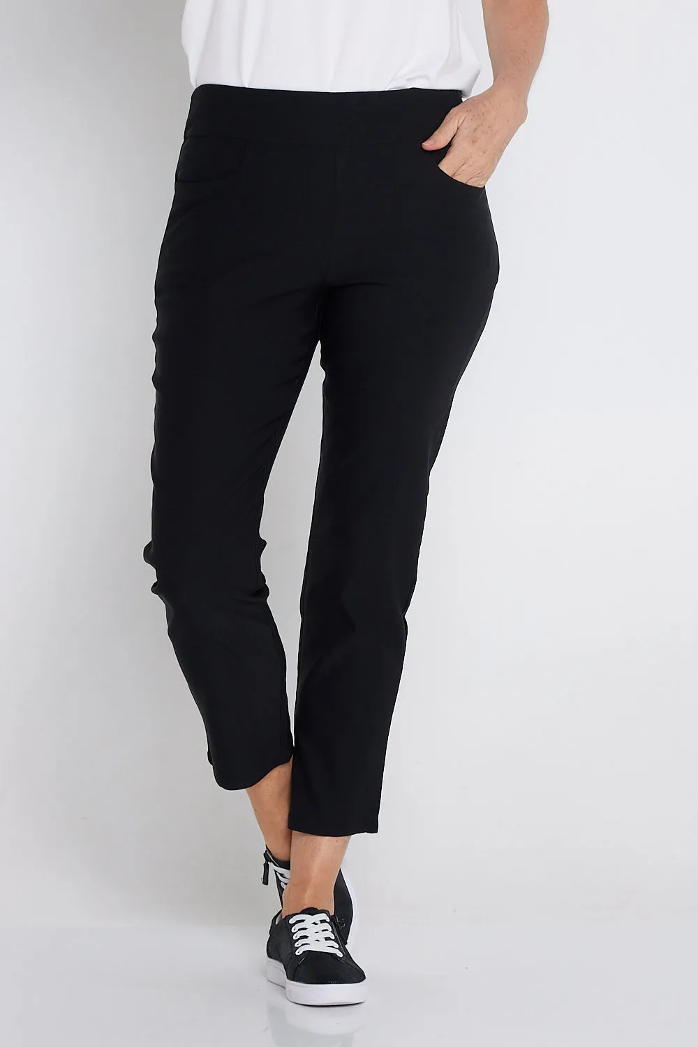 Dana Bengaline Capri Pants - Black