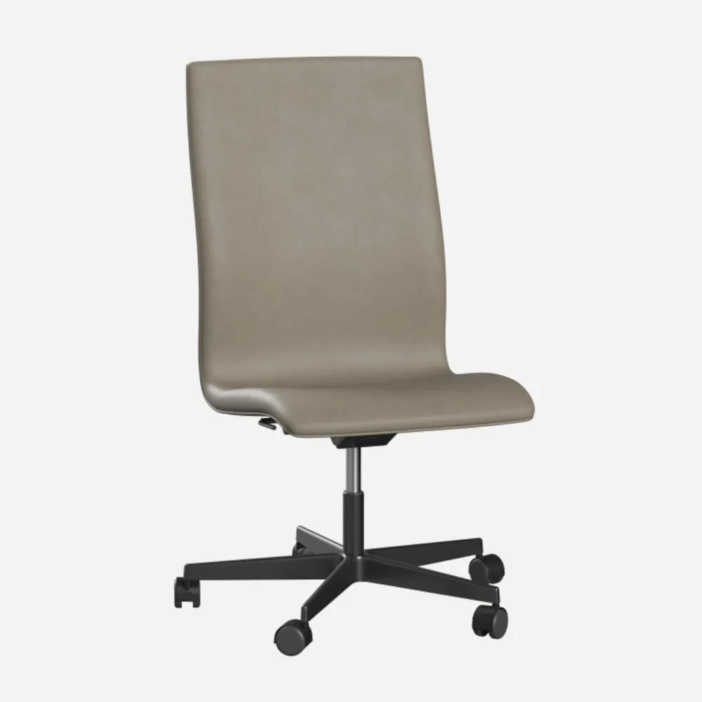 Fritz Hansen Oxford™ Office Chair Leather With Wheels