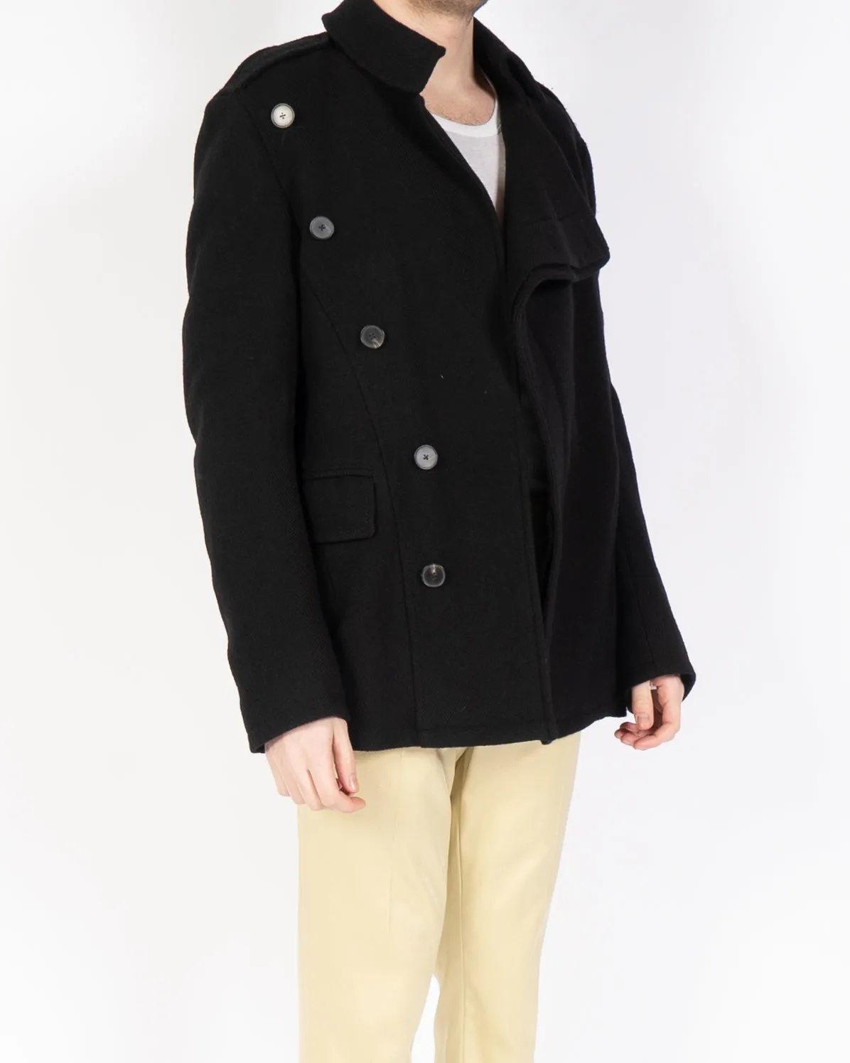 FW18 Black Curved Button Overcoat