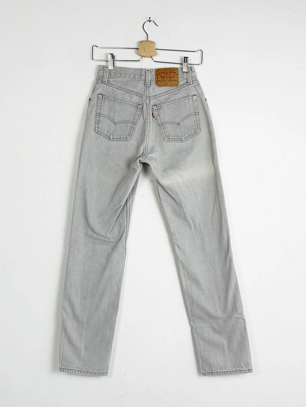 Levis 26501 Pale Tan Ultra High Rise Jeans 25x30