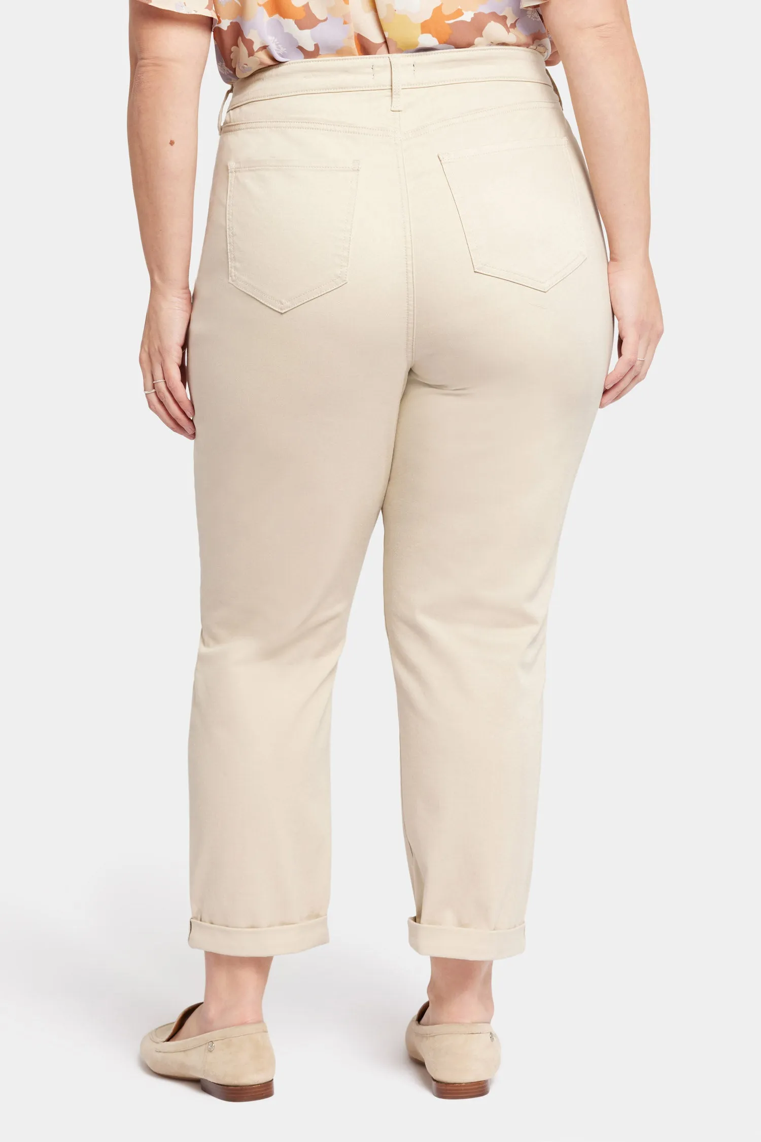 Margot Girlfriend Jeans In Plus Size - Feather