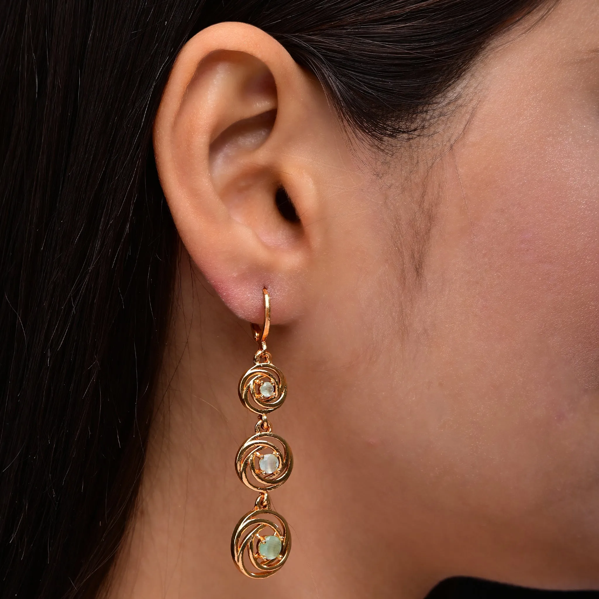 Perfect Circle Light Green Damond Earrings For Women