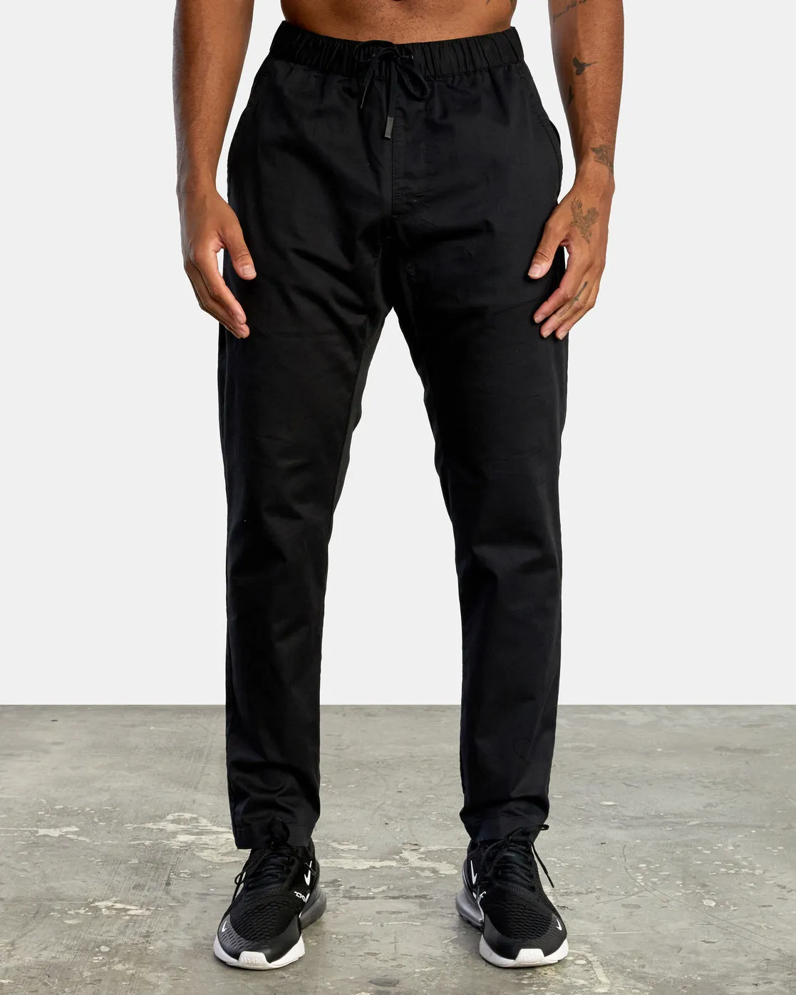 Spectrum Track Pant Iii - Black