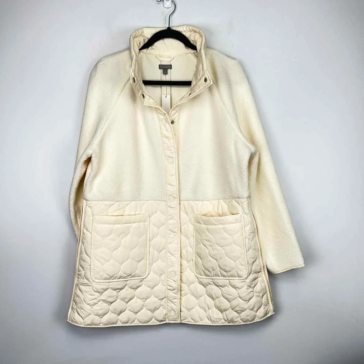 Talbots Womens Cream Button Down Coat Size L p Bottom Quilted 2 pockets