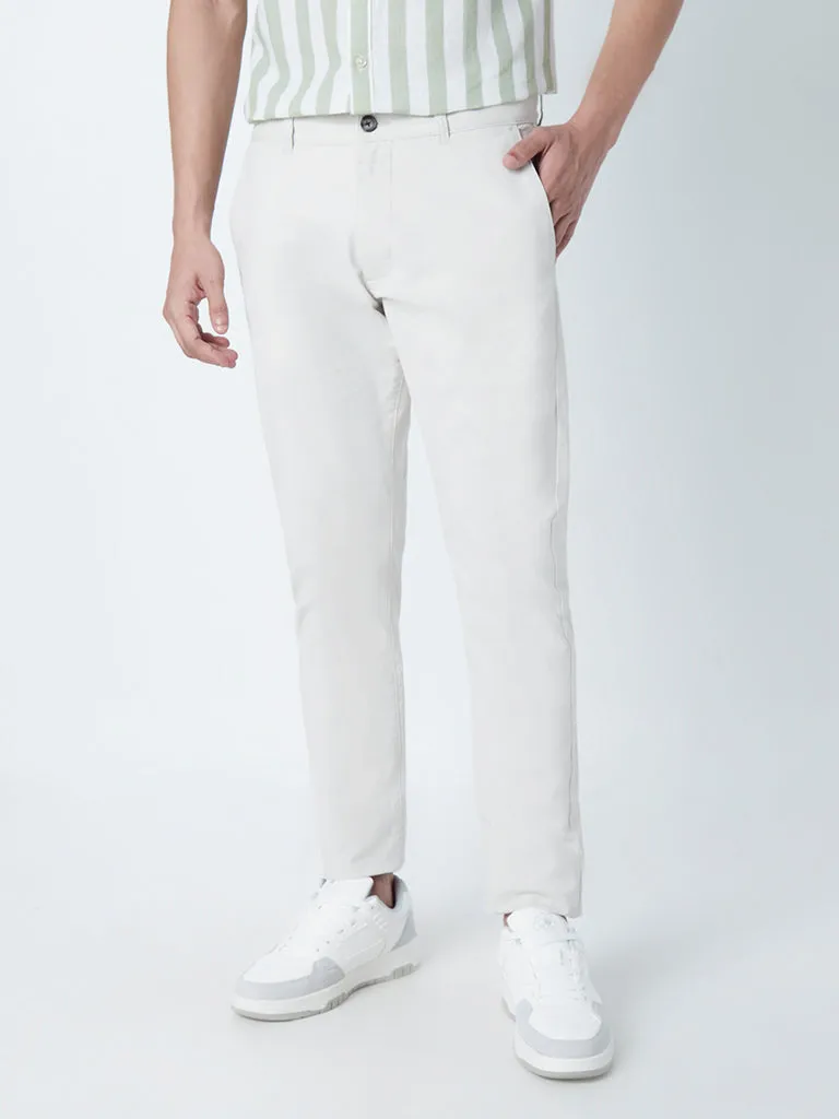 WES Casuals Off-White Cotton Blend Slim-Fit Mid-Rise Chinos